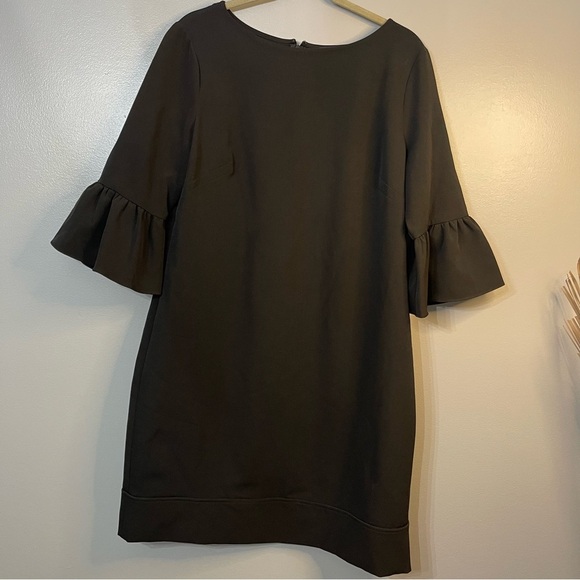 American Living Women’s Black Bell Sleeve Sheath Dress 16 - Picture 2 of 9